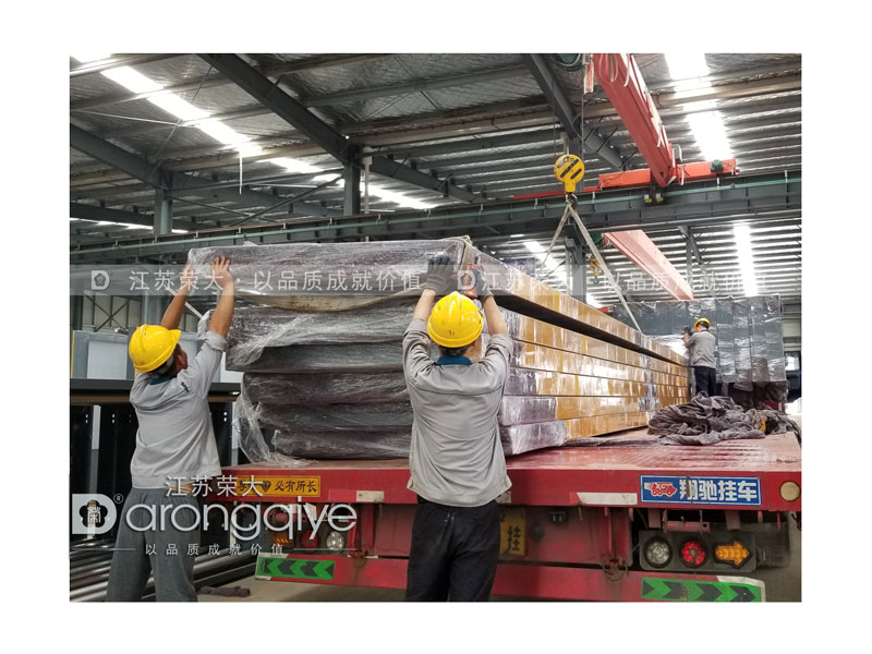 山東公交候車亭發貨