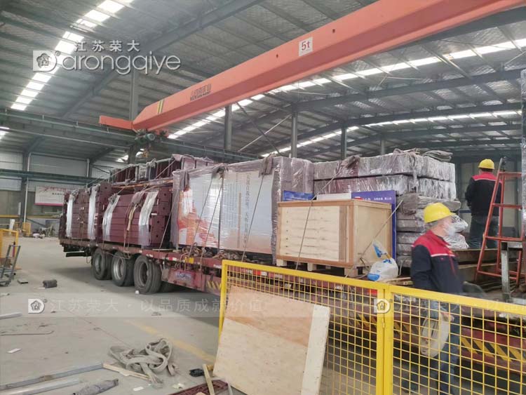 河北公交候車(chē)亭裝車(chē)圖片